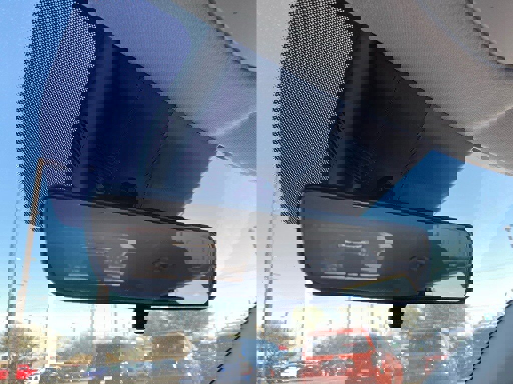 Used 2025 Kia Seltos S image 24