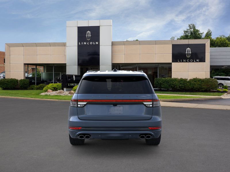 New 2026 Lincoln Aviator Black Label w/ Jet Appearance Package image 5
