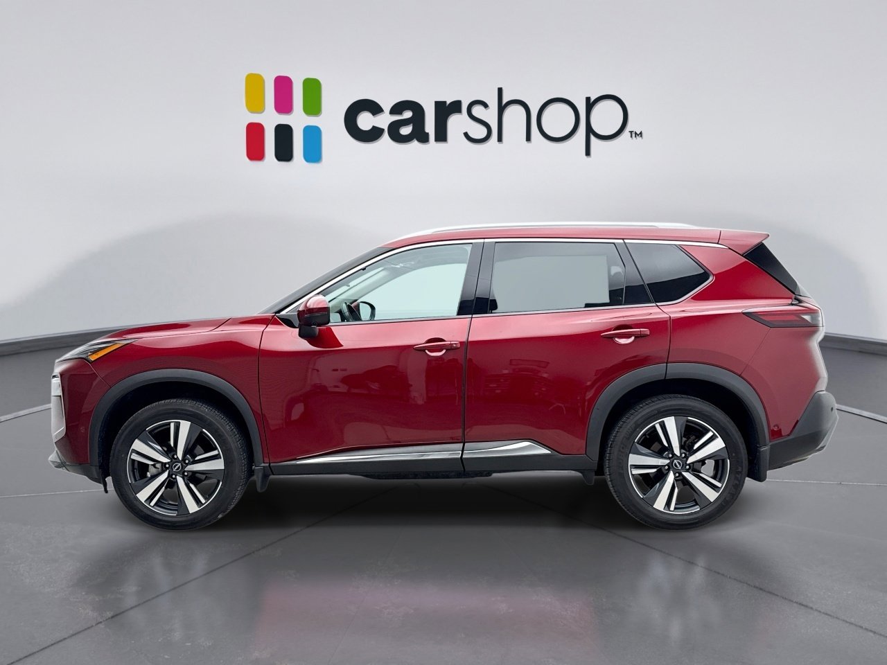 Used 2023 Nissan Rogue SL w/ SL Premium Package image 2