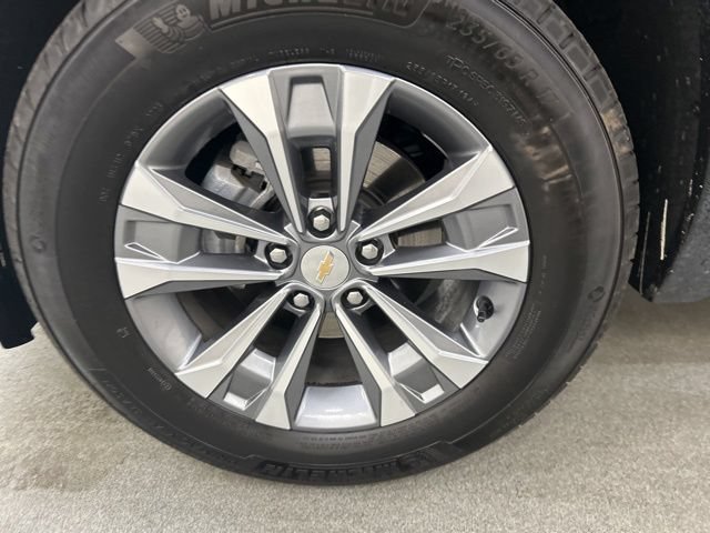 Used 2025 Chevrolet Equinox LT AWD/4WD image 28
