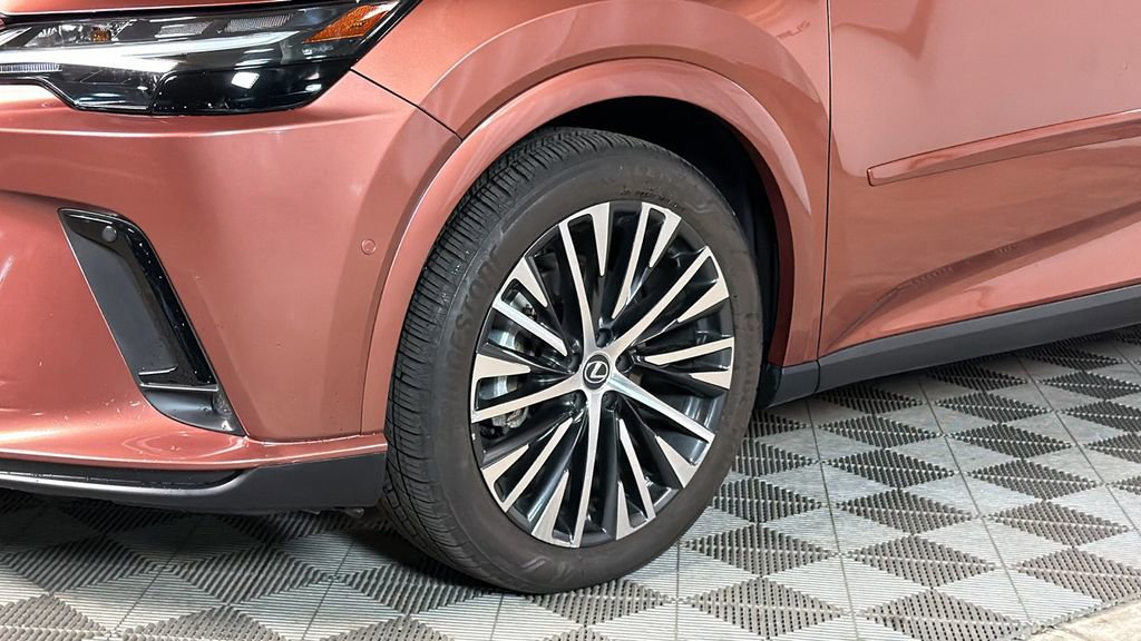 Certified 2024 Lexus RX 350 Premium Plus w/ Convenience Package image 4