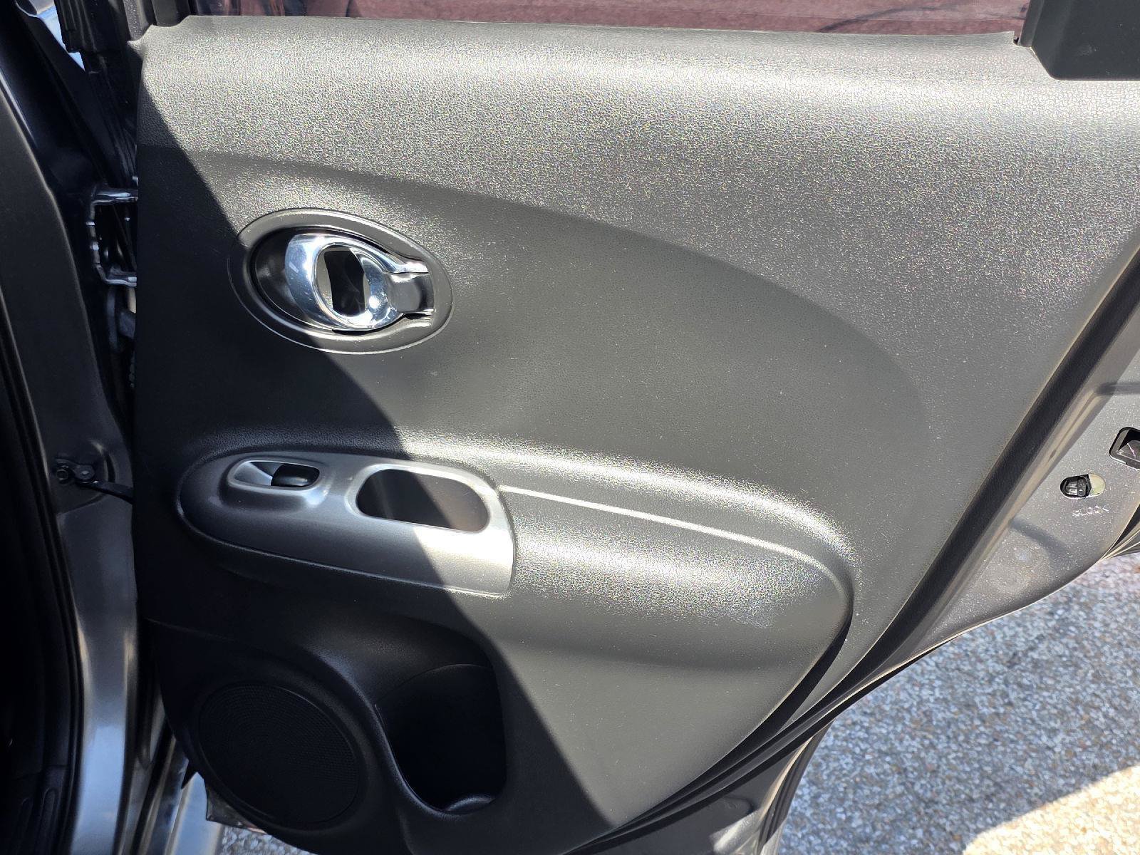 Used 2017 Nissan Juke S FWD image 26