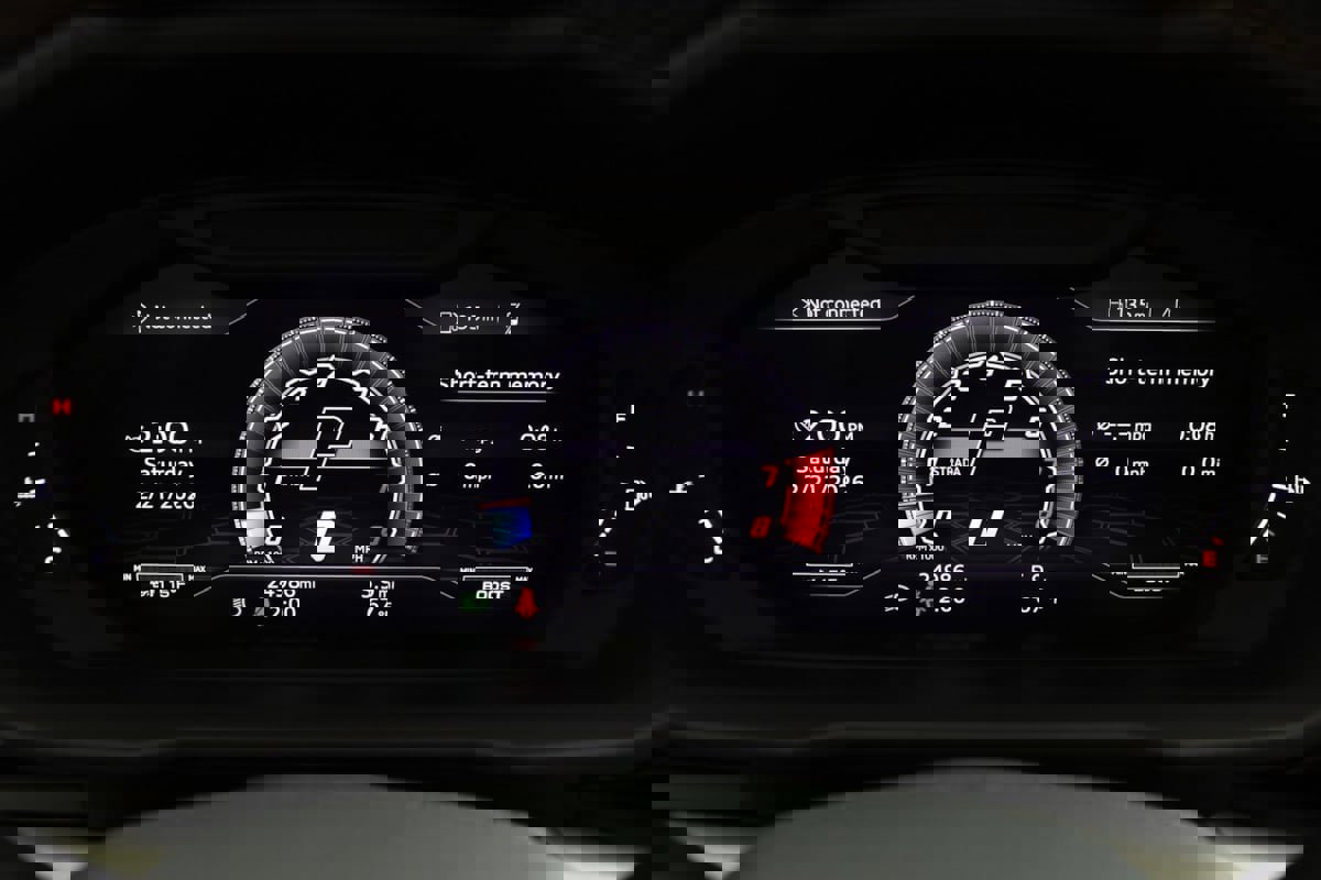 Used 2019 Lamborghini Urus image 29