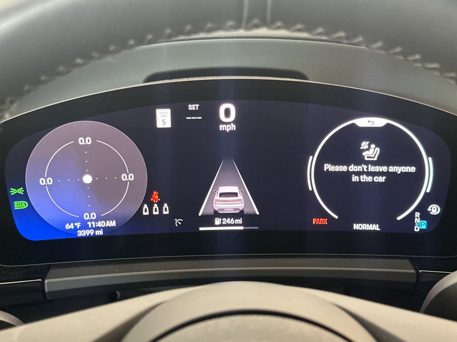 Certified 2024 Porsche Macan 4 Electric AWD/4WD image 24