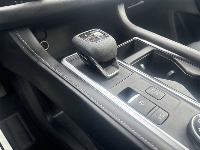 Certified 2022 Nissan Pathfinder SV image 19