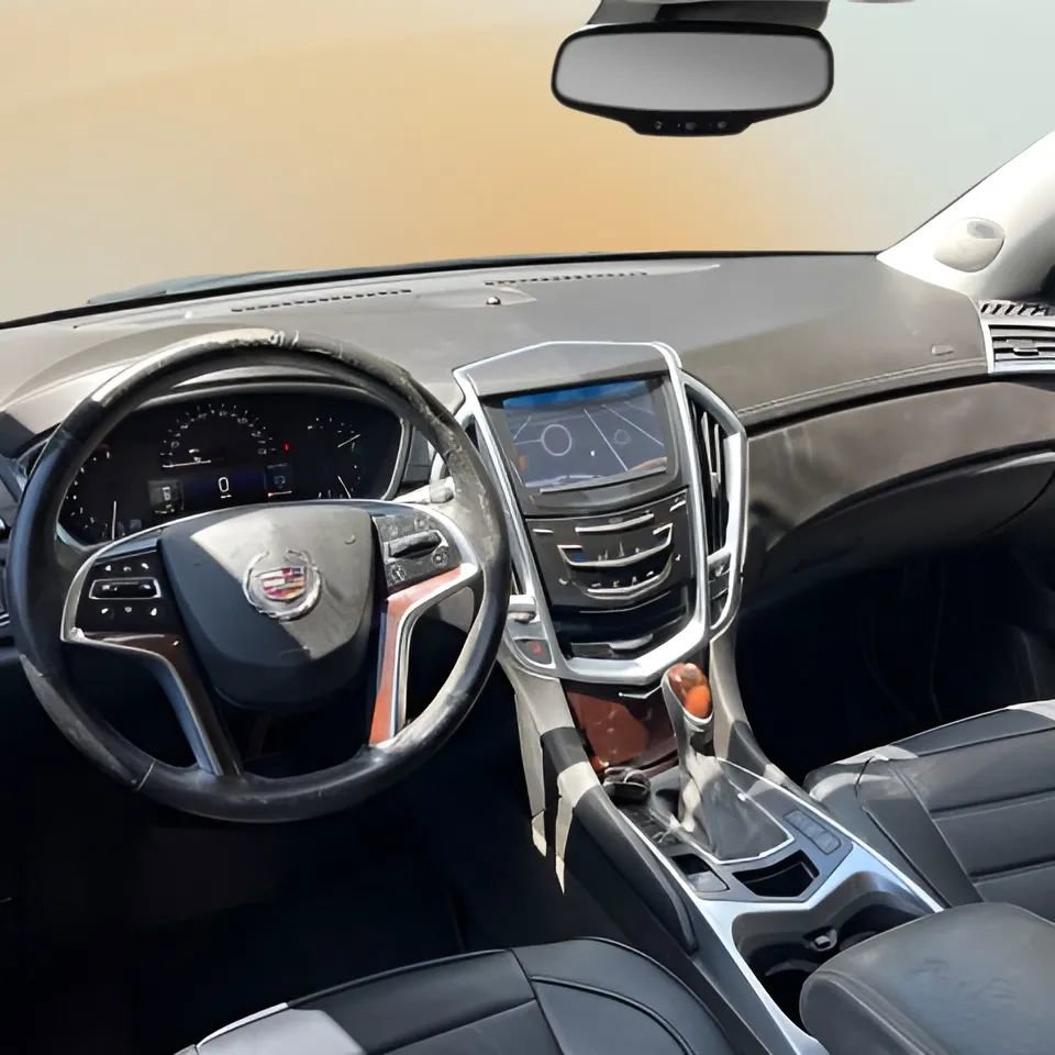 Used 2014 Cadillac SRX Performance w/ Driver Awareness Package AWD/4WD image 12