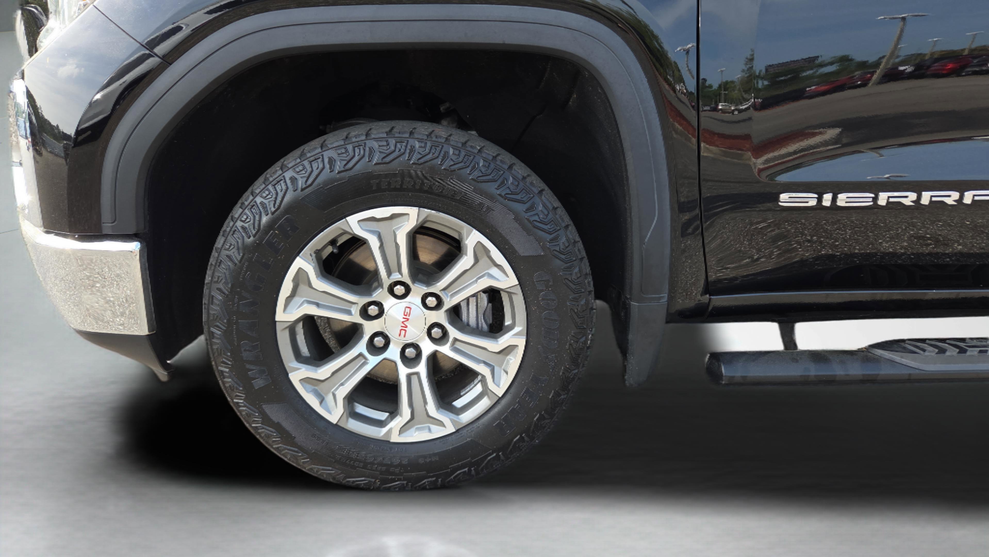 Used 2021 GMC Sierra 1500 SLT w/ SLT Convenience Package image 9