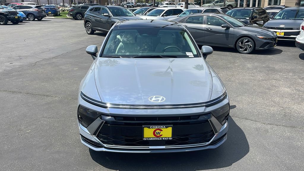 New 2025 Hyundai Sonata SEL image 2