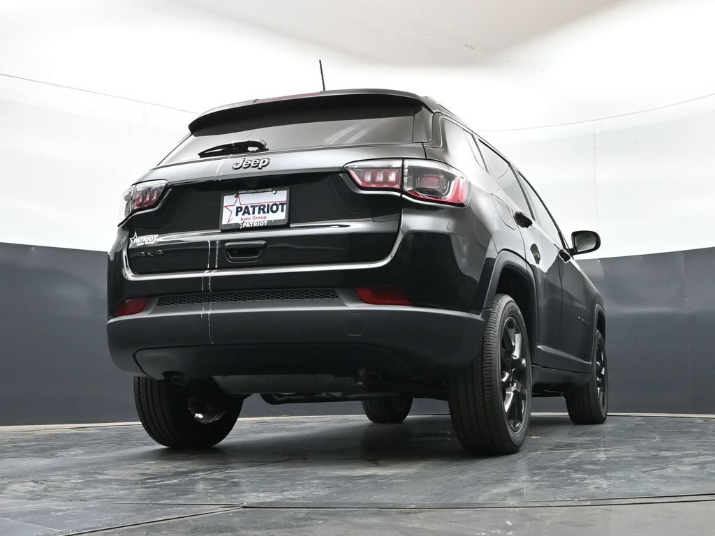 New 2026 Jeep Compass Latitude AWD/4WD image 41