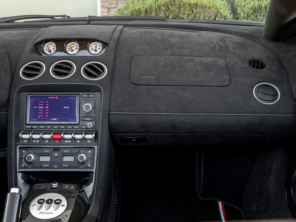 Used 2012 Lamborghini Gallardo LP 570-4 Performante AWD/4WD image 26