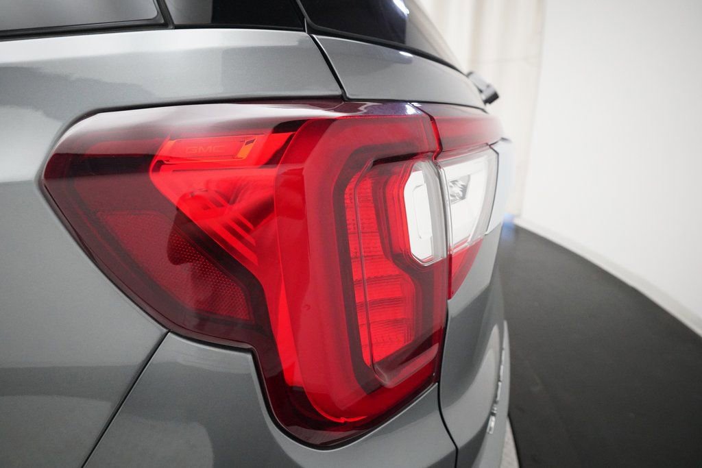 Used 2023 GMC Acadia Denali w/ Trailering Package image 33