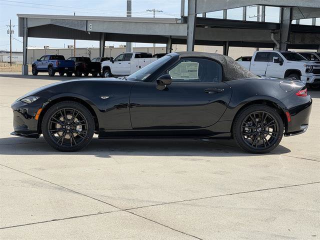 New 2026 MAZDA MX-5 Miata Club w/ Appearance Package RWD image 9