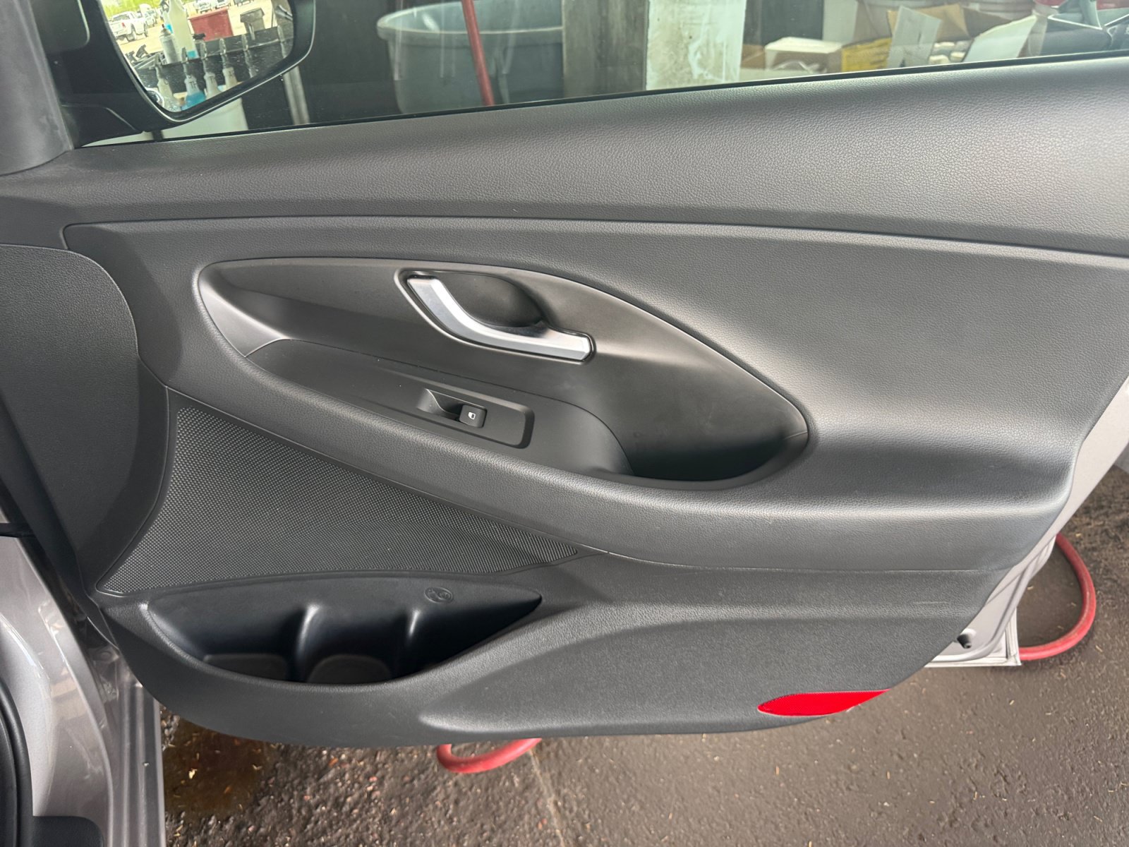 Used 2020 Hyundai Elantra GT FWD image 28
