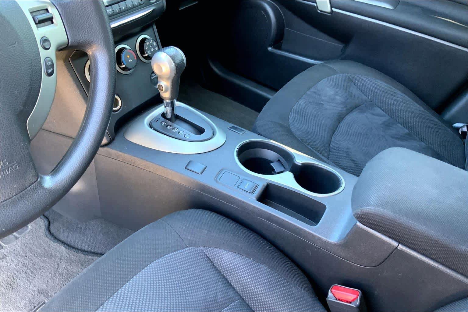 Used 2015 Nissan Rogue S w/ Convenience Package AWD/4WD image 16