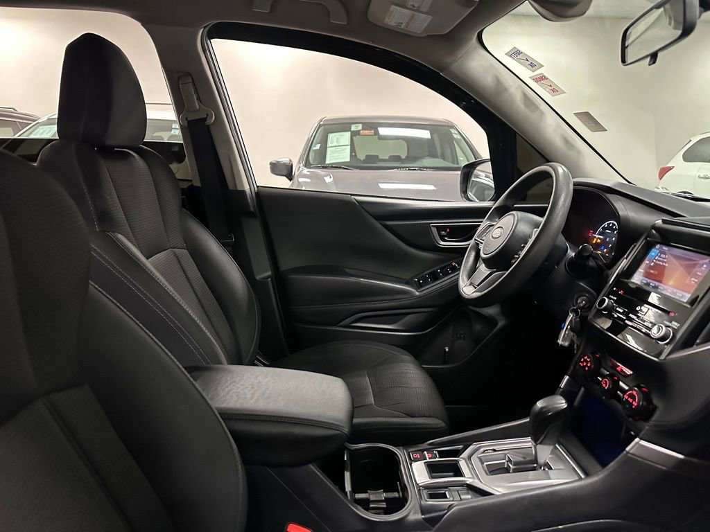 Used 2021 Subaru Forester image 31