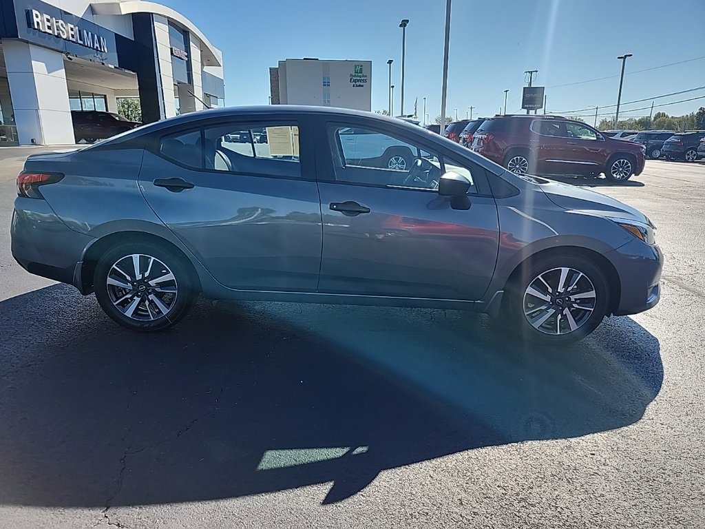 Used 2025 Nissan Versa S w/ S Plus Package image 2