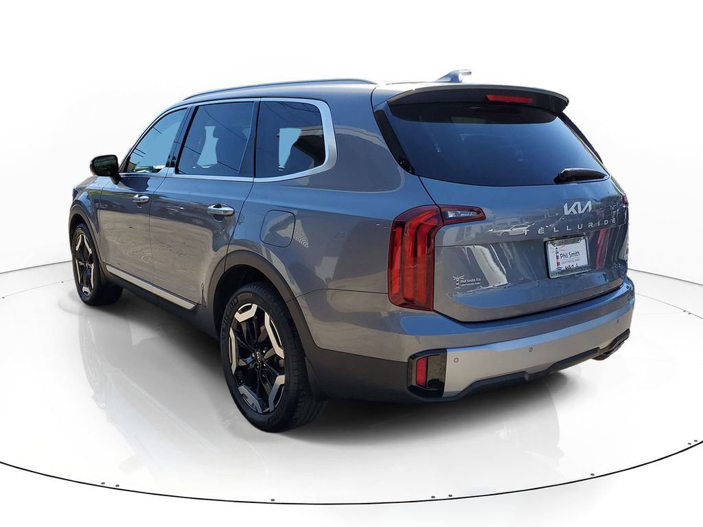 Certified 2023 Kia Telluride S AWD/4WD image 4