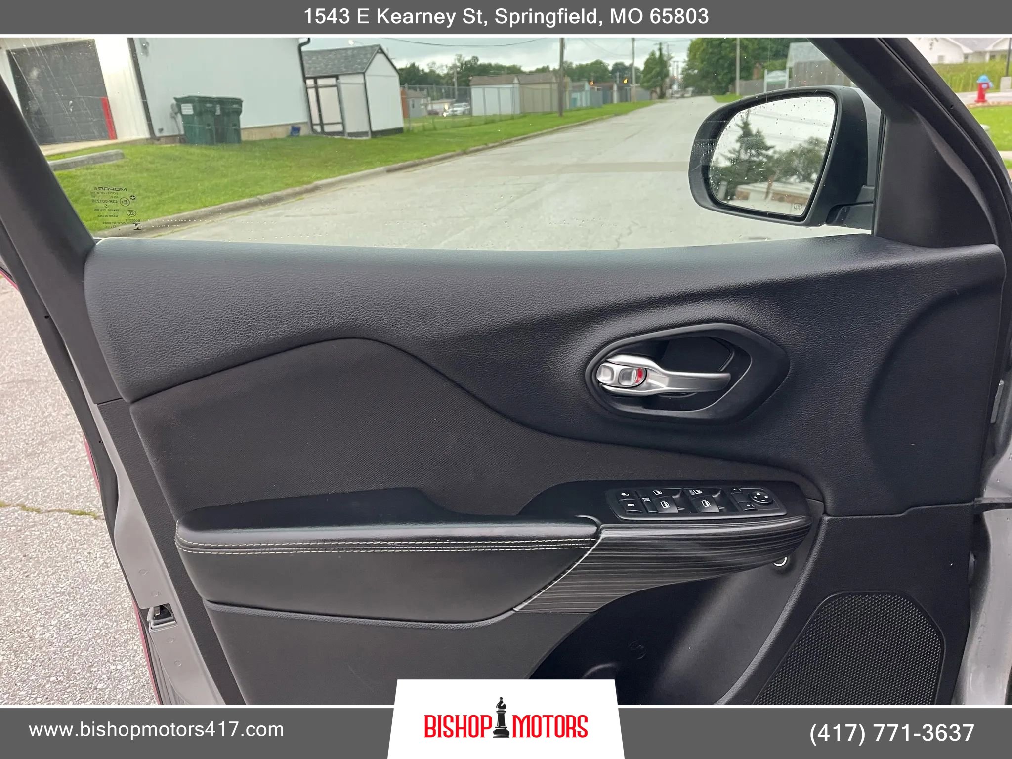 Used 2014 Jeep Cherokee Latitude image 27