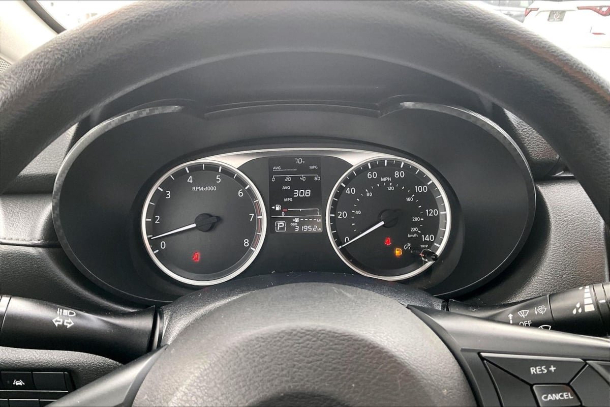 Used 2024 Nissan Versa S w/ Trunk Package FWD image 17