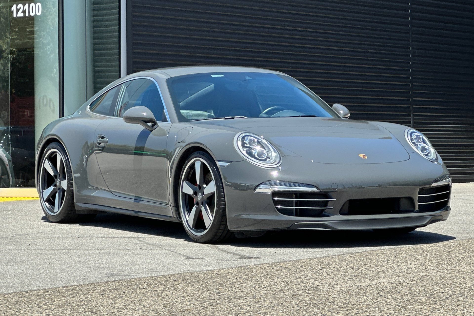 Used 2014 Porsche 911 50th Anniversary Edition RWD image 10