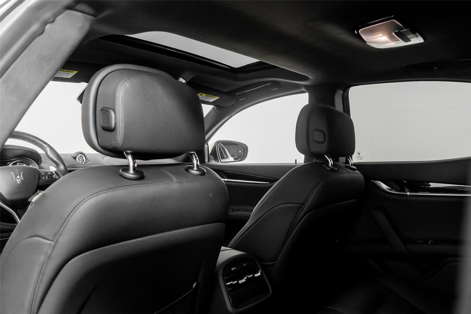 Used 2023 Maserati Ghibli Modena image 38