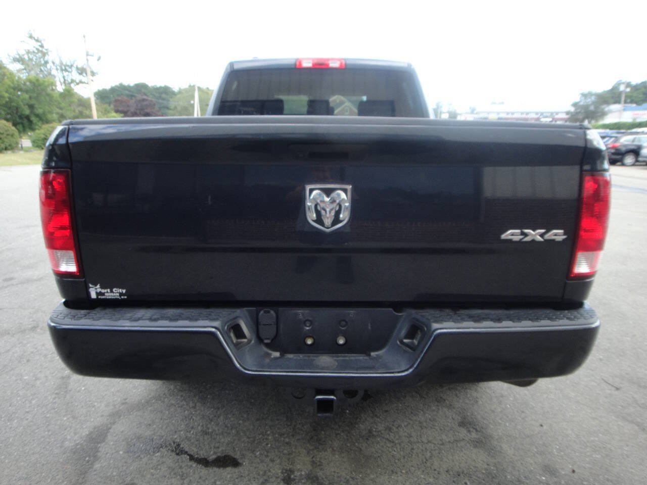 Used 2019 RAM 1500 Express AWD/4WD image 5