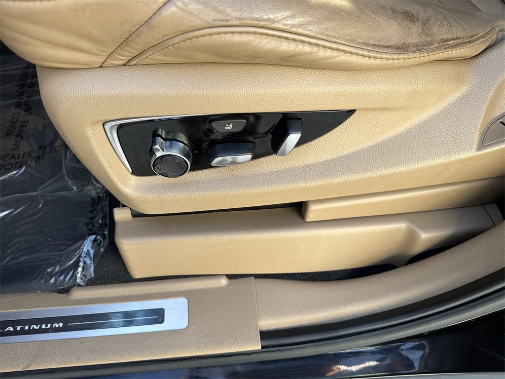 Used 2019 Cadillac Escalade Platinum w/ Escalade Sport Edition image 42