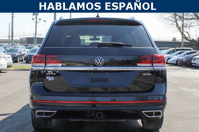 Used 2021 Volkswagen Atlas SE w/ Towing Package image 4