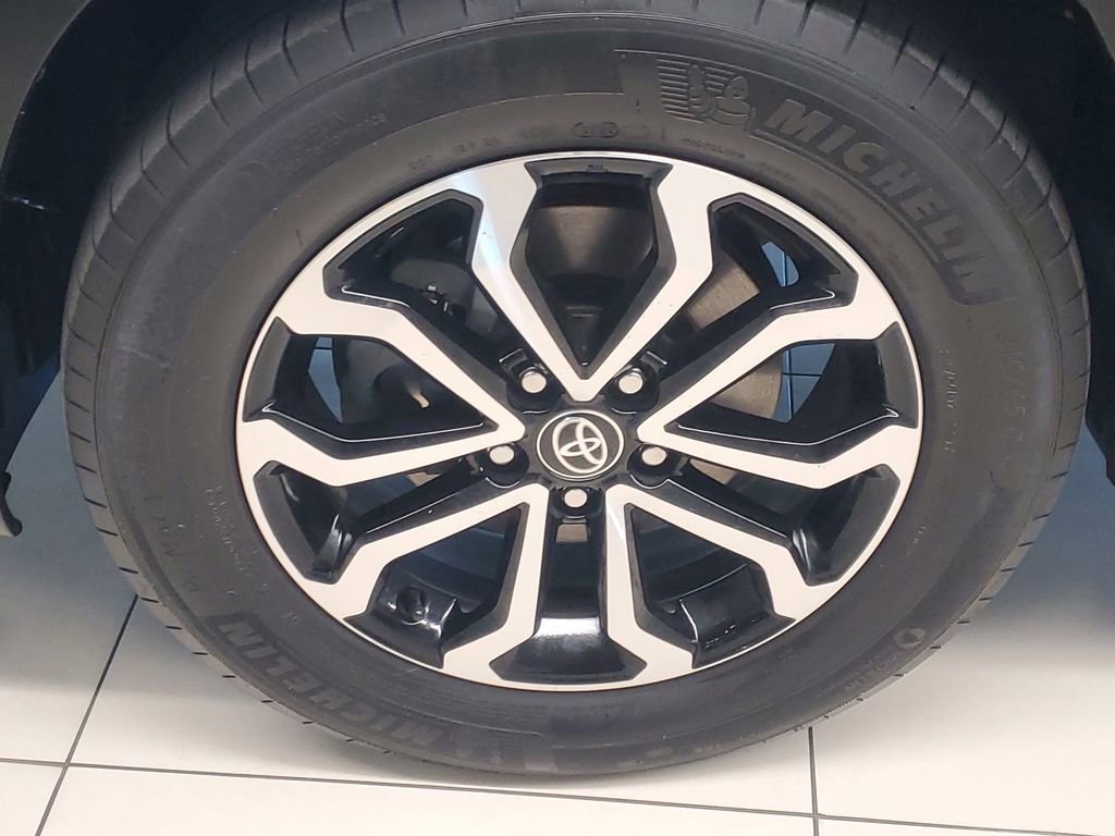 Used 2023 Toyota Corolla Cross S image 4