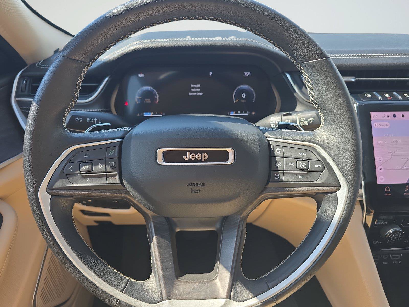 Used 2021 Jeep Grand Cherokee L Limited AWD/4WD image 10