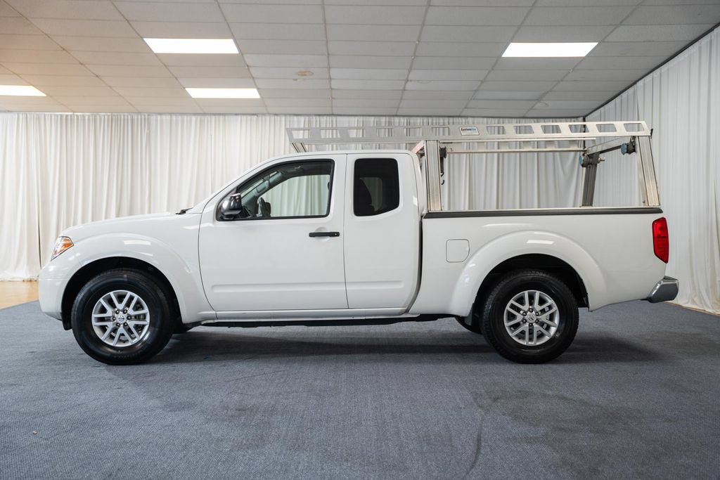 Used 2021 Nissan Frontier SV RWD image 5