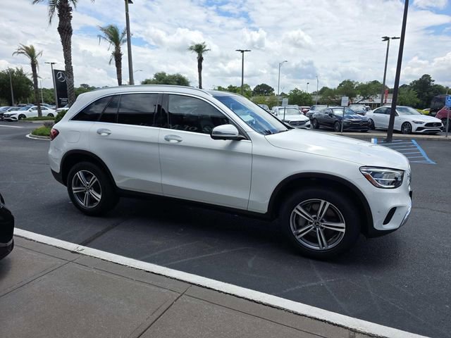 Used 2022 Mercedes-Benz GLC 300 4MATIC w/ Driver Assistance Package image 5