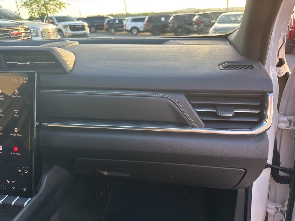 Used 2025 GMC Terrain Elevation AWD/4WD image 18