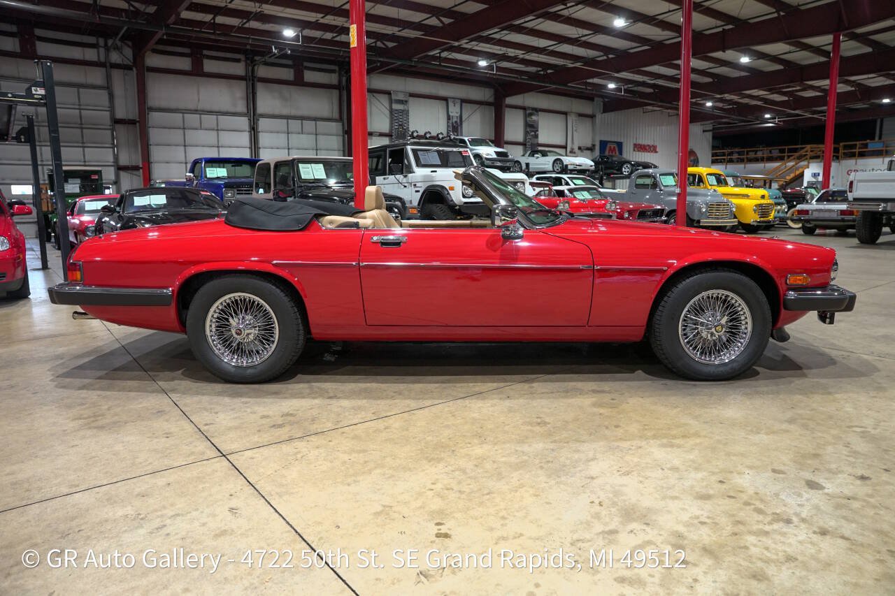 Used 1989 Jaguar XJS V12 Convertible RWD image 10