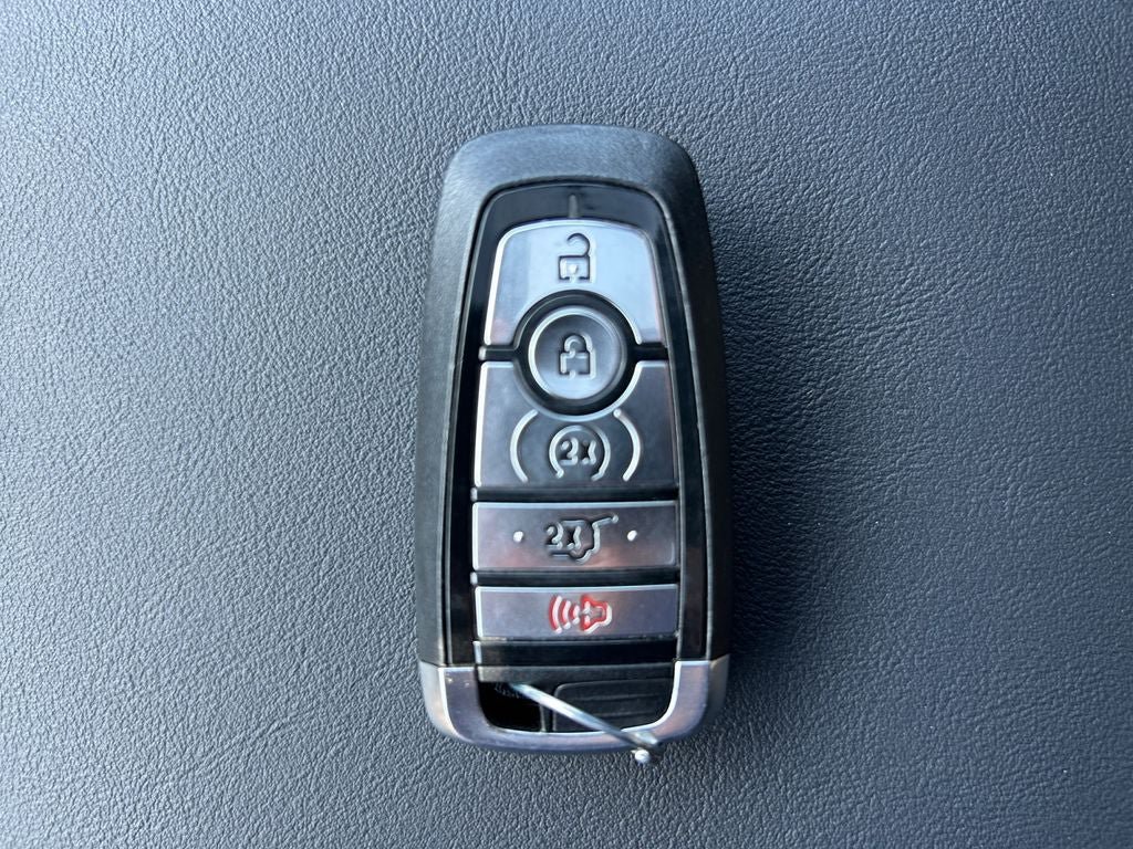 Used 2025 Ford Explorer ST w/ Sun And Sound Package AWD/4WD image 31