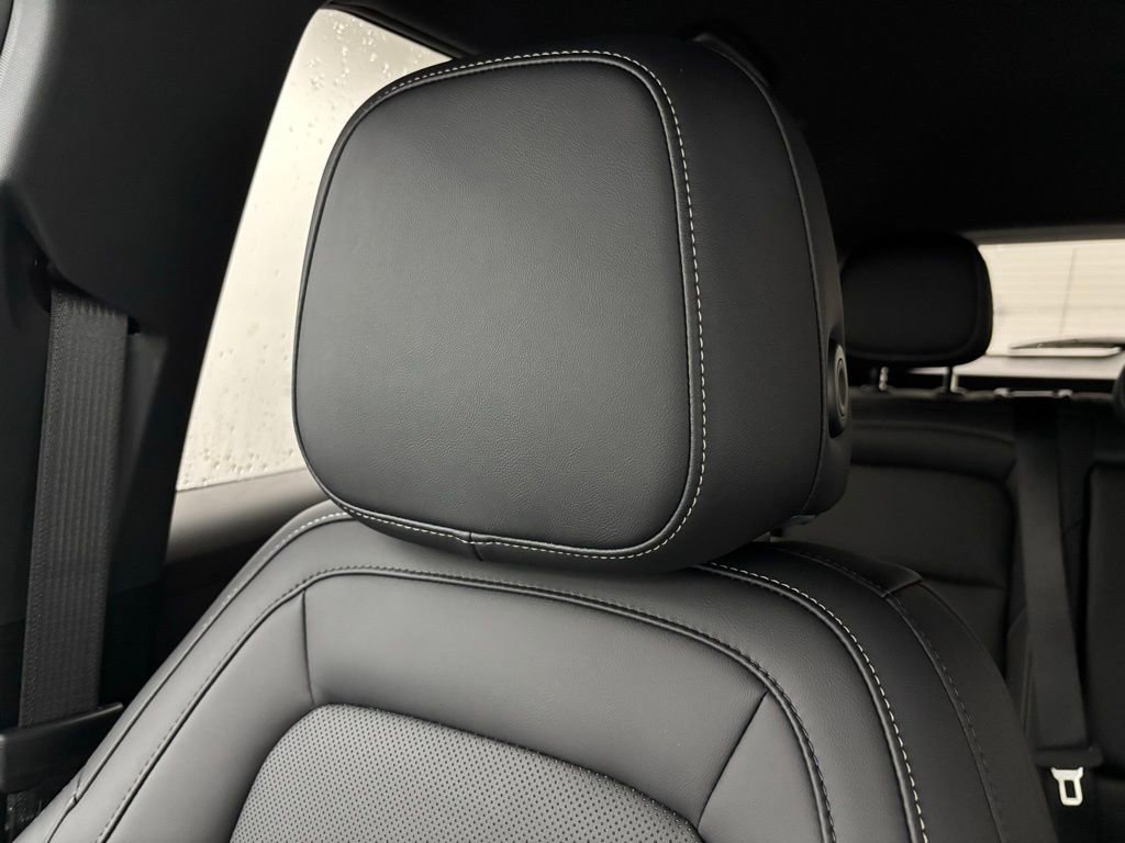 New 2026 GMC Terrain Elevation image 43