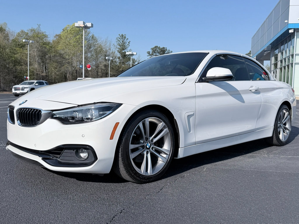Used 2018 BMW 430i Convertible image 3