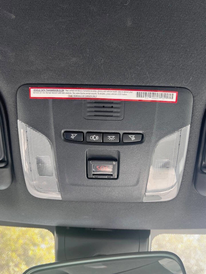 Used 2020 Toyota Corolla SE image 27