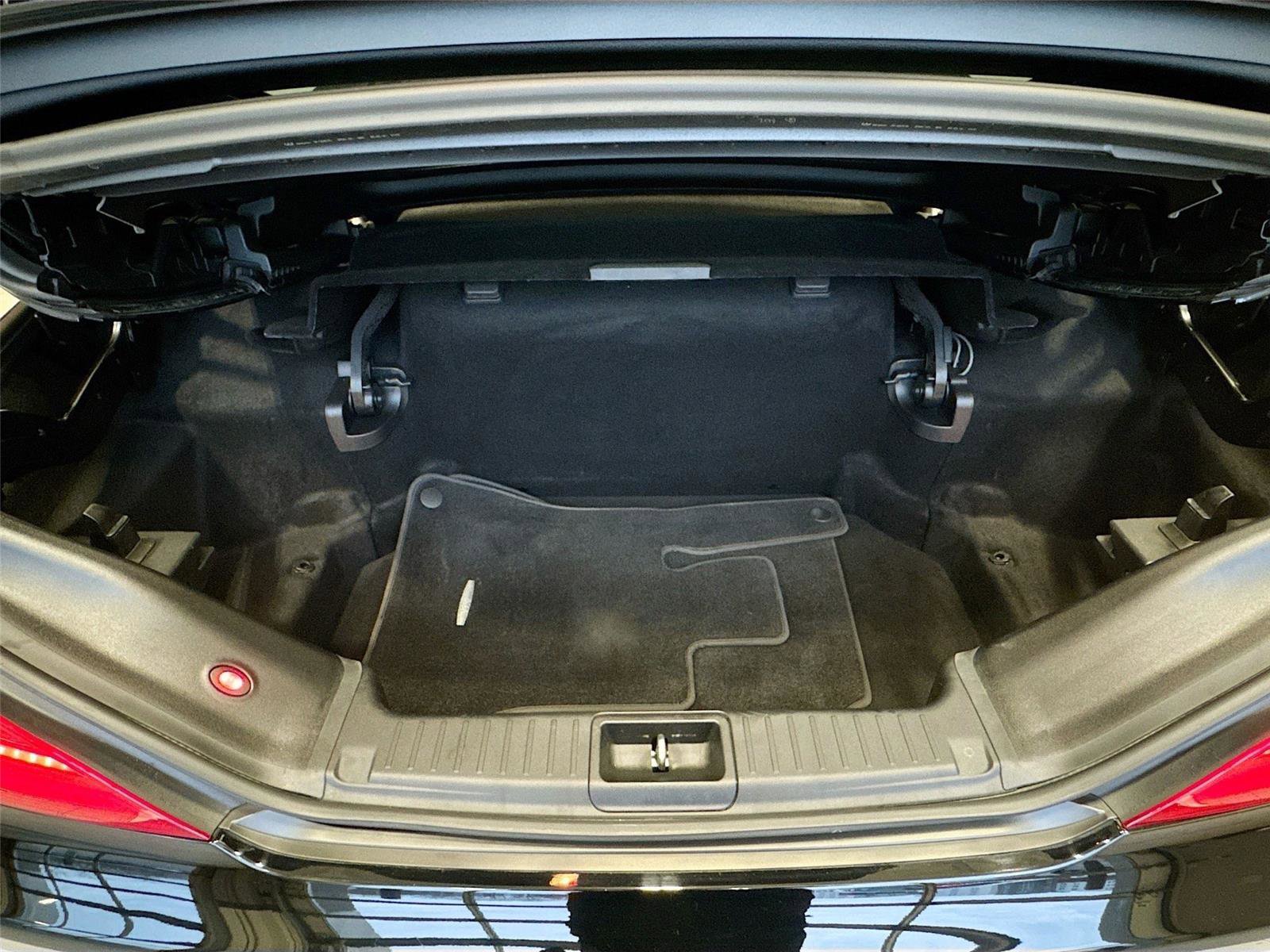 Used 2017 Mercedes-Benz SL 550 image 36