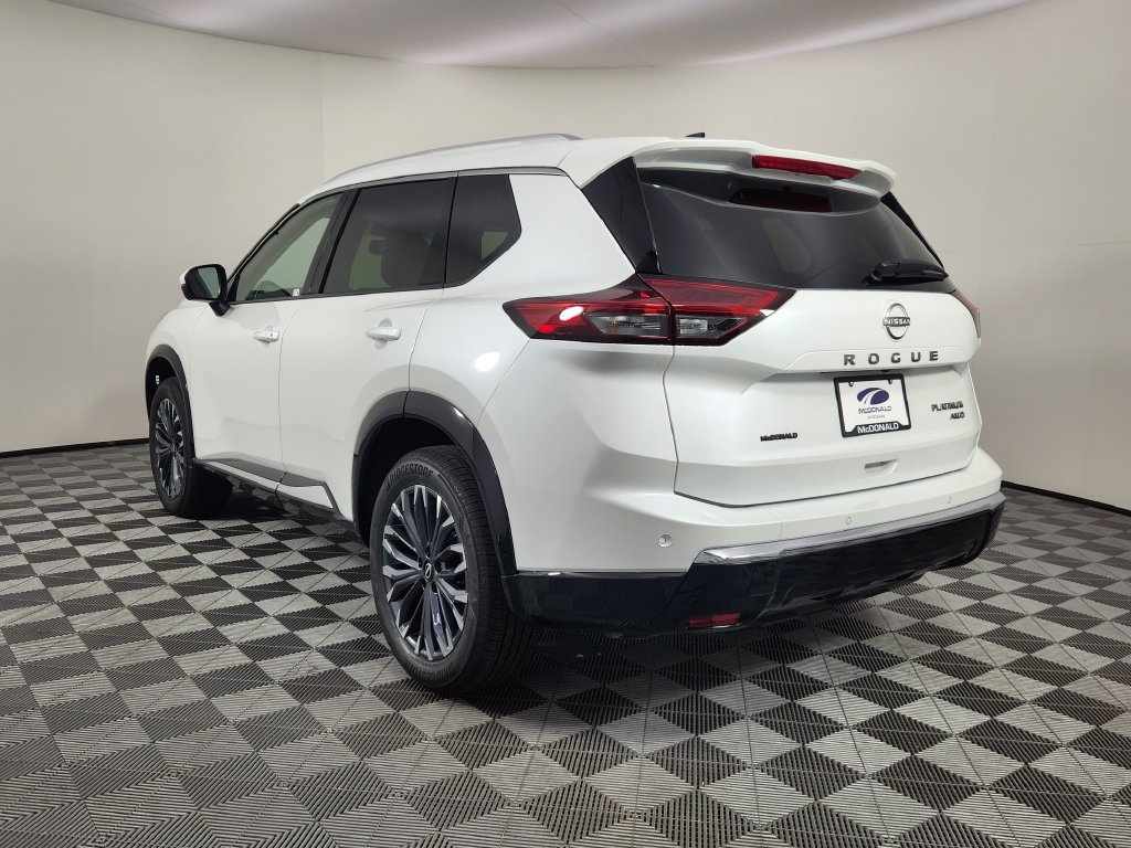 New 2026 Nissan Rogue Platinum AWD/4WD image 3
