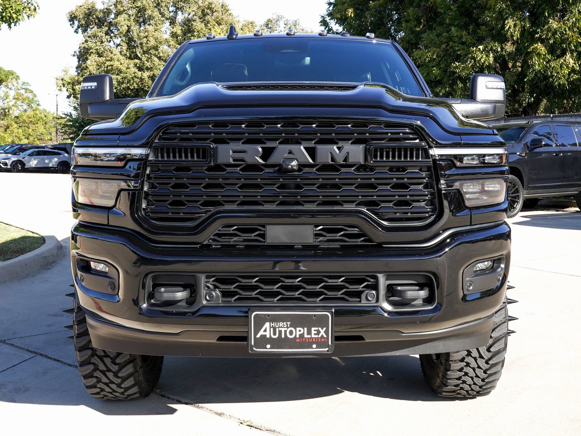 Used 2025 RAM 3500 Limited image 3