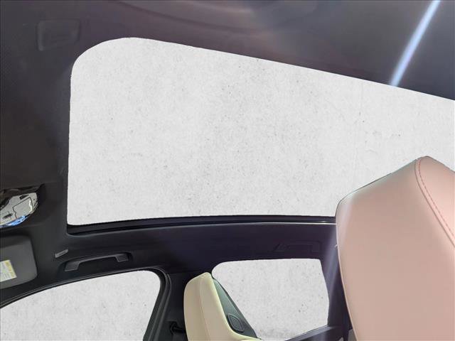 Used 2025 BMW X3 xDrive30i w/ Premium Package image 16