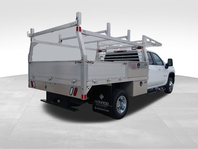 Used 2024 Chevrolet Silverado 3500 LT w/ Convenience Package image 5