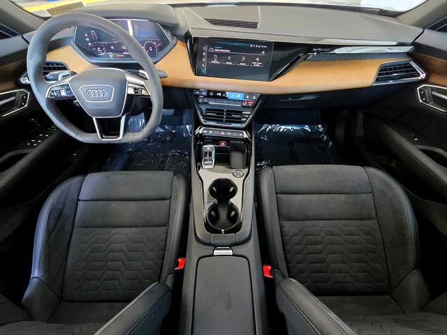 Used 2022 Audi e-tron GT Premium Plus AWD/4WD image 9