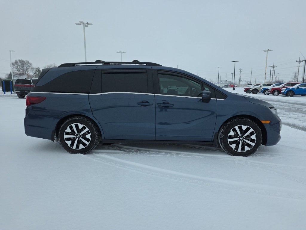 Used 2025 Honda Odyssey EX-L image 4