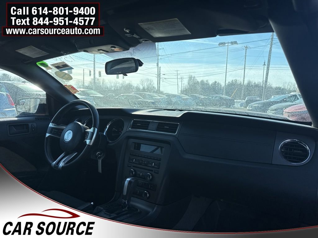 Used 2013 Ford Mustang Convertible image 19