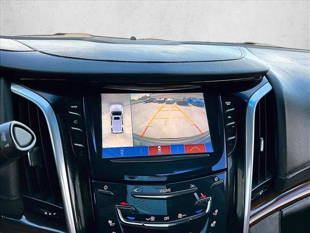 Used 2020 Cadillac Escalade Premium Luxury image 23