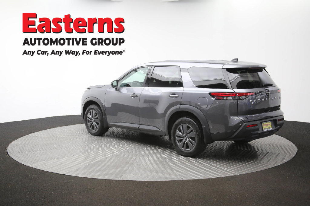 Used 2024 Nissan Pathfinder S AWD/4WD image 66