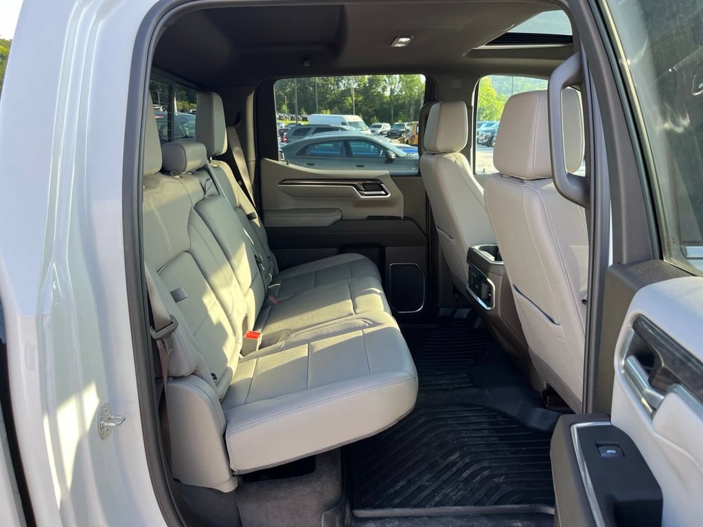 Used 2024 Chevrolet Silverado 1500 LTZ w/ LTZ Premium Package AWD/4WD image 14