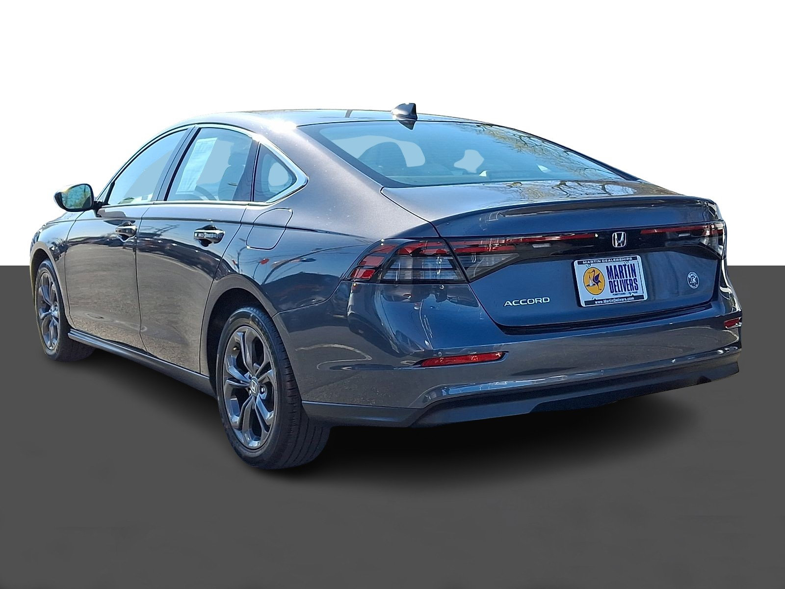 Certified 2023 Honda Accord EX image 4
